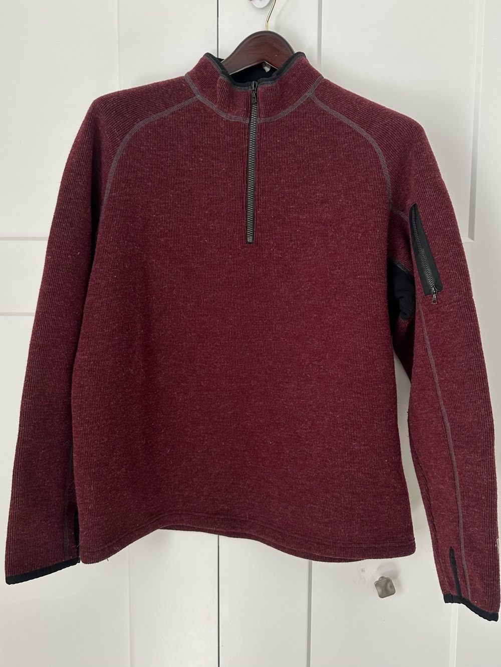 Kuhl Men's Maroon Thermocore 1/4 Zip Sweater with Zip Sleeve Pocket XL